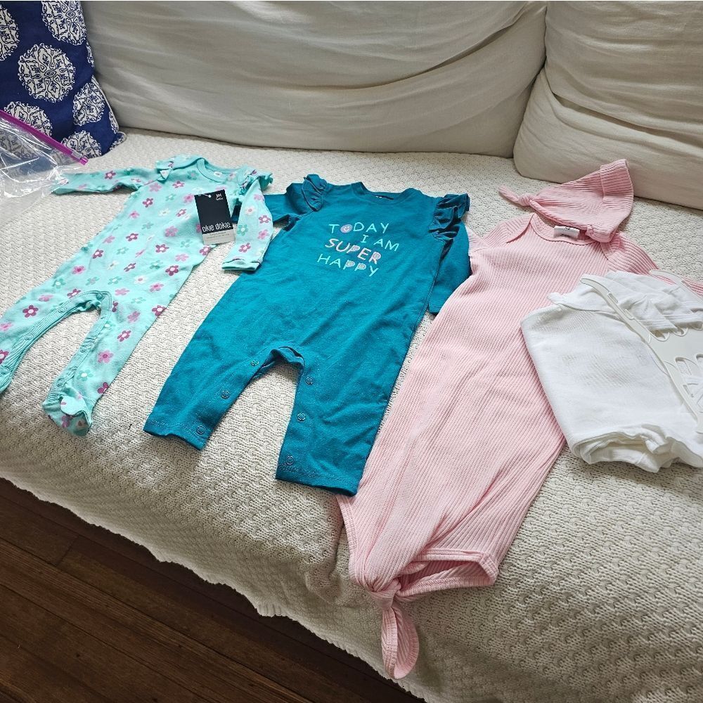 ADORABLE BUNDLE OF NEWBORN GIRL'S ONESIES